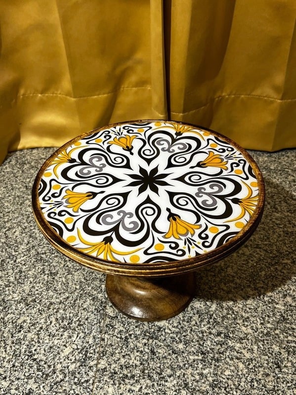 Foldable Wooden Cake Stand